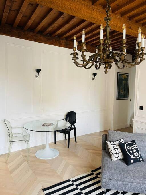 Le Grand Cerf By La Chambre A Cote Metz Luaran gambar