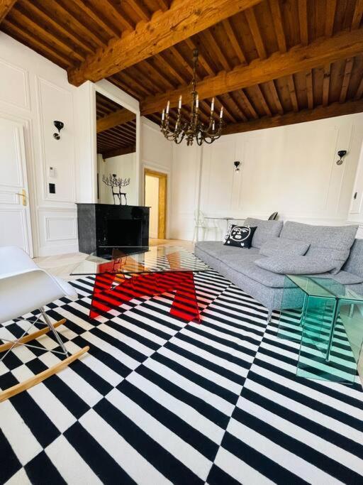 Le Grand Cerf By La Chambre A Cote Metz Luaran gambar